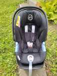 Fotelik dziecięcy Cybex Aton M wraz z bazą do samochodu ISOFIX