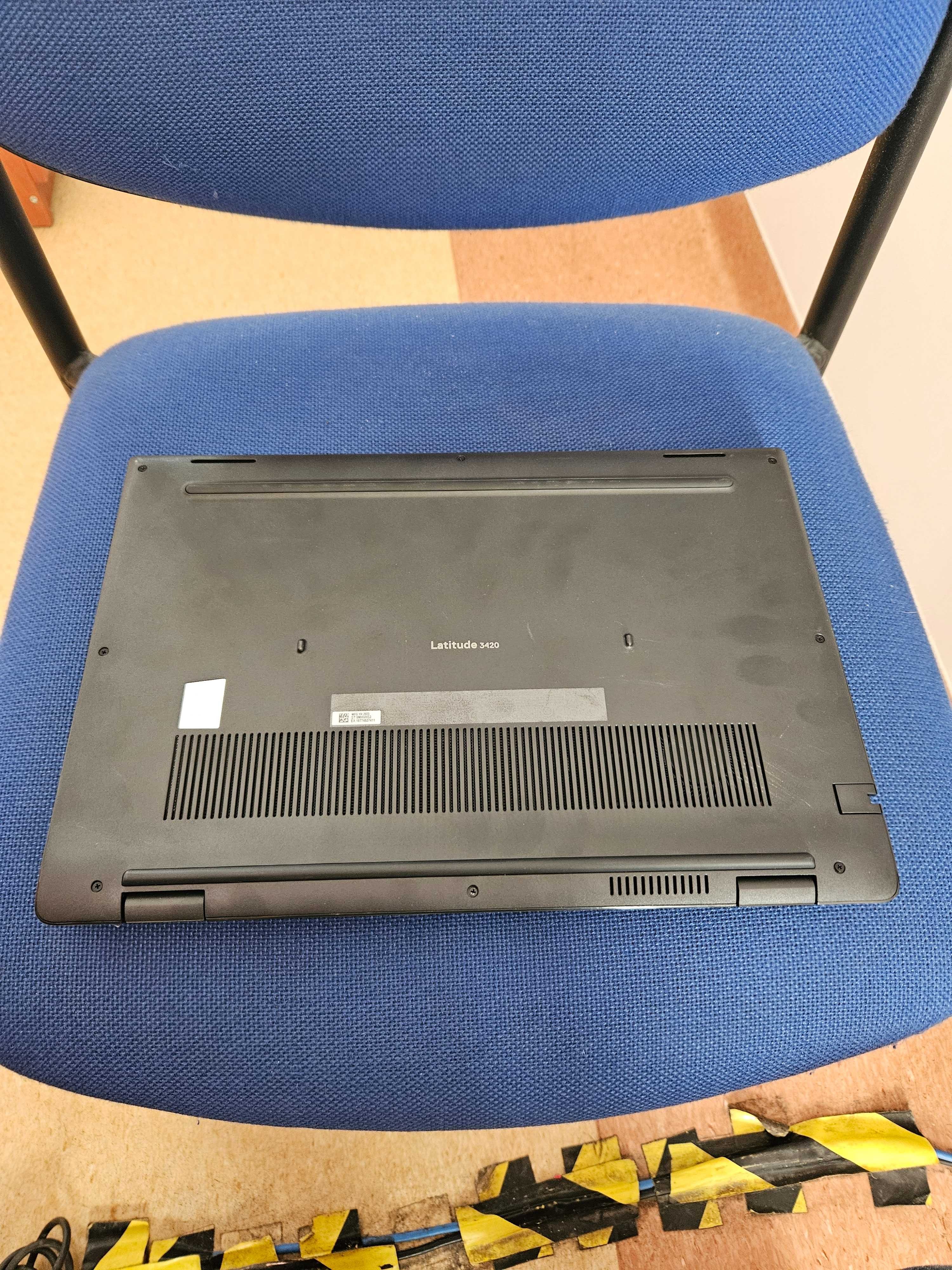 DELL Latitude 3420 i5-1145G7/16GB/256GB praktycznie nieużywany