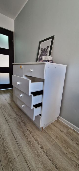 Komoda używana, solidna