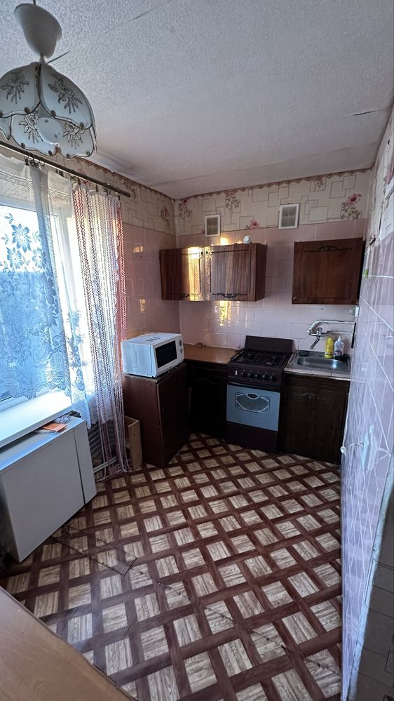 Продам однокімнатну квартиру в с.Михайлівка (Льовшинський залив)