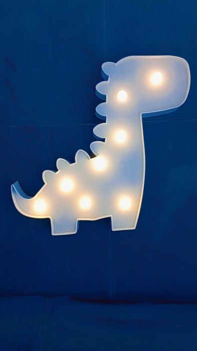 Dinozaur lampka do pokoju dziecięcego