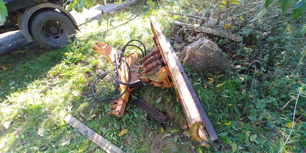 Sprzedam pług do śniegu T 217