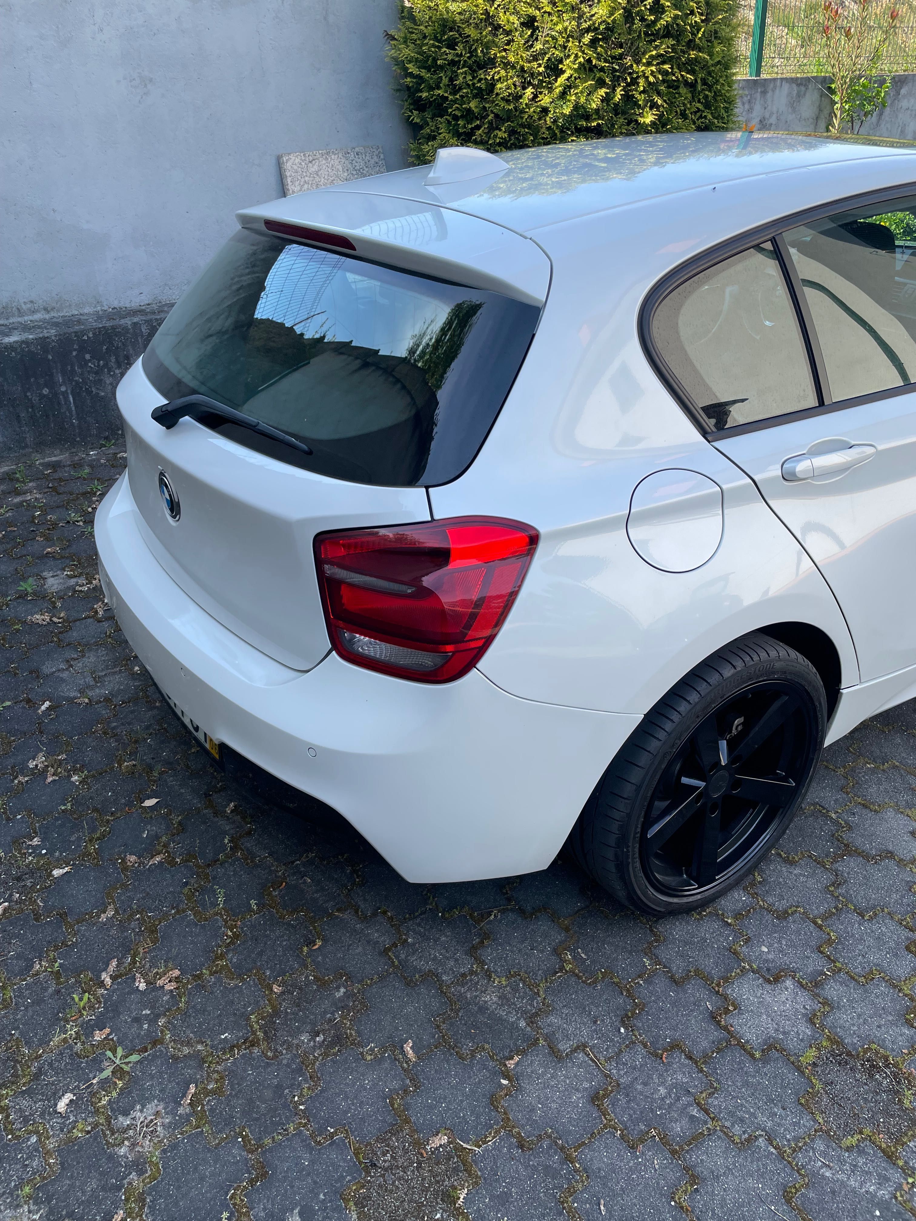 Vendo carro Bmw série 1