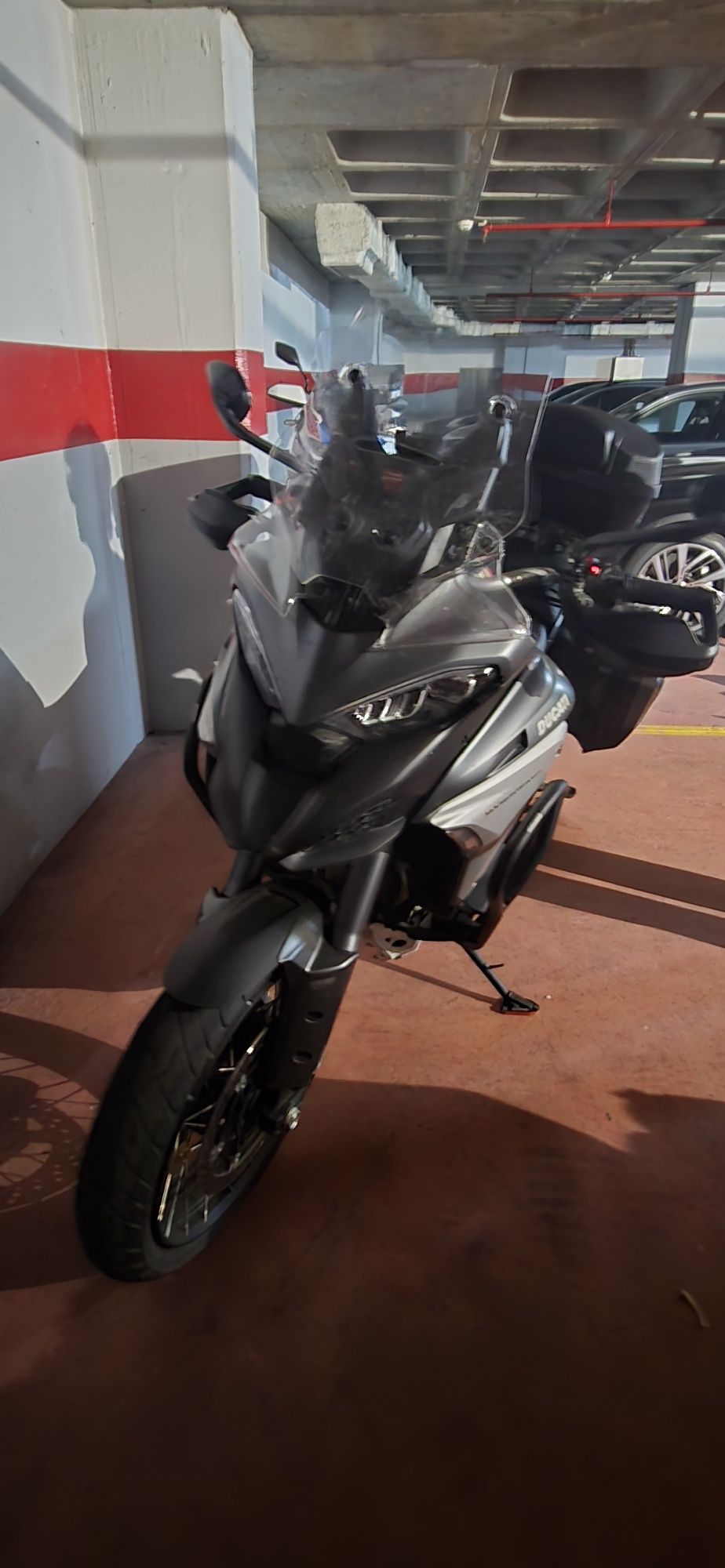 Ducati multistrada v4s