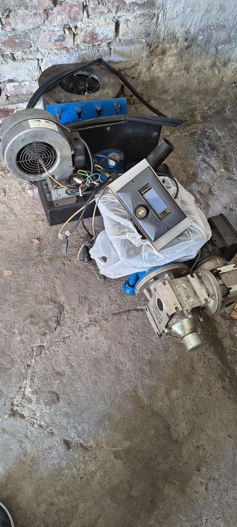 Podajnik na Ecogroszek zebiec st480