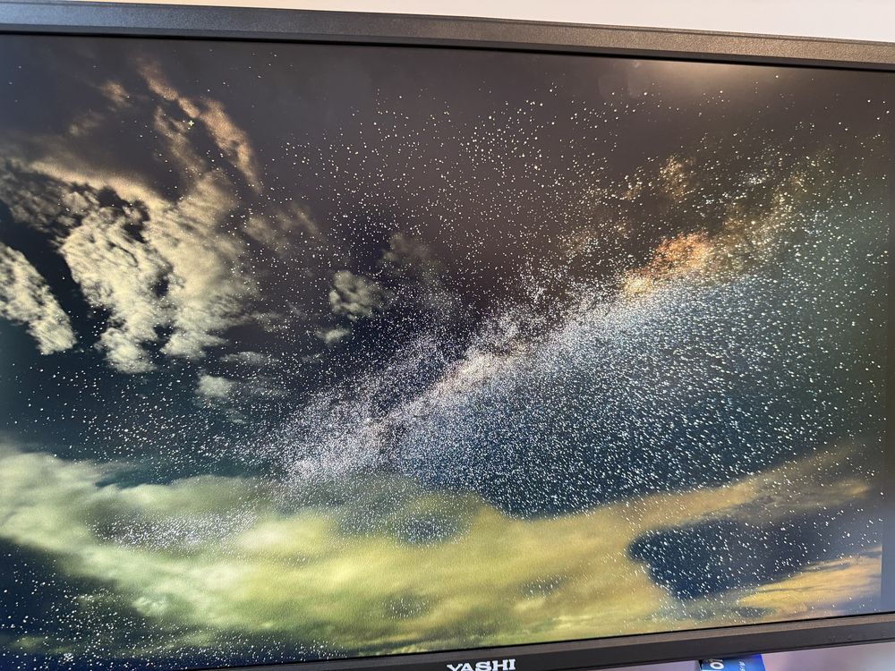 Продам монітор 4k 28 дюймів. Yashi yz2815
