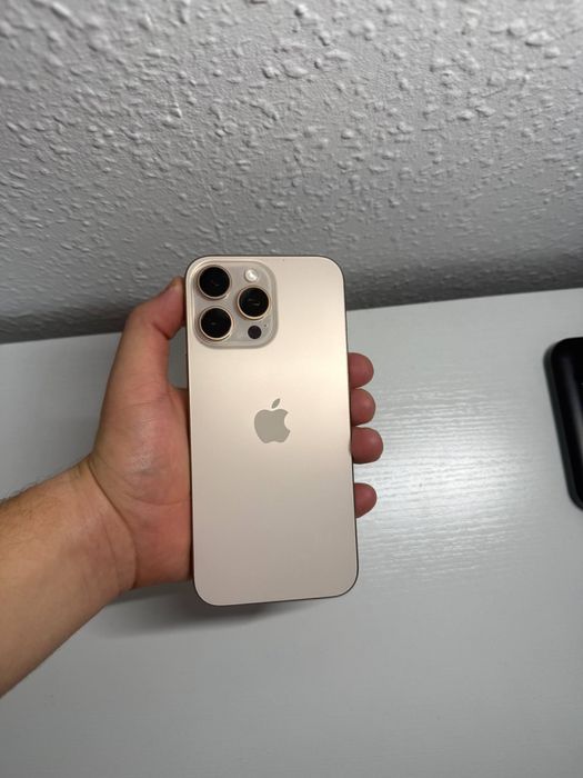 Apple iPhone 16 Pro Max 256 кредит