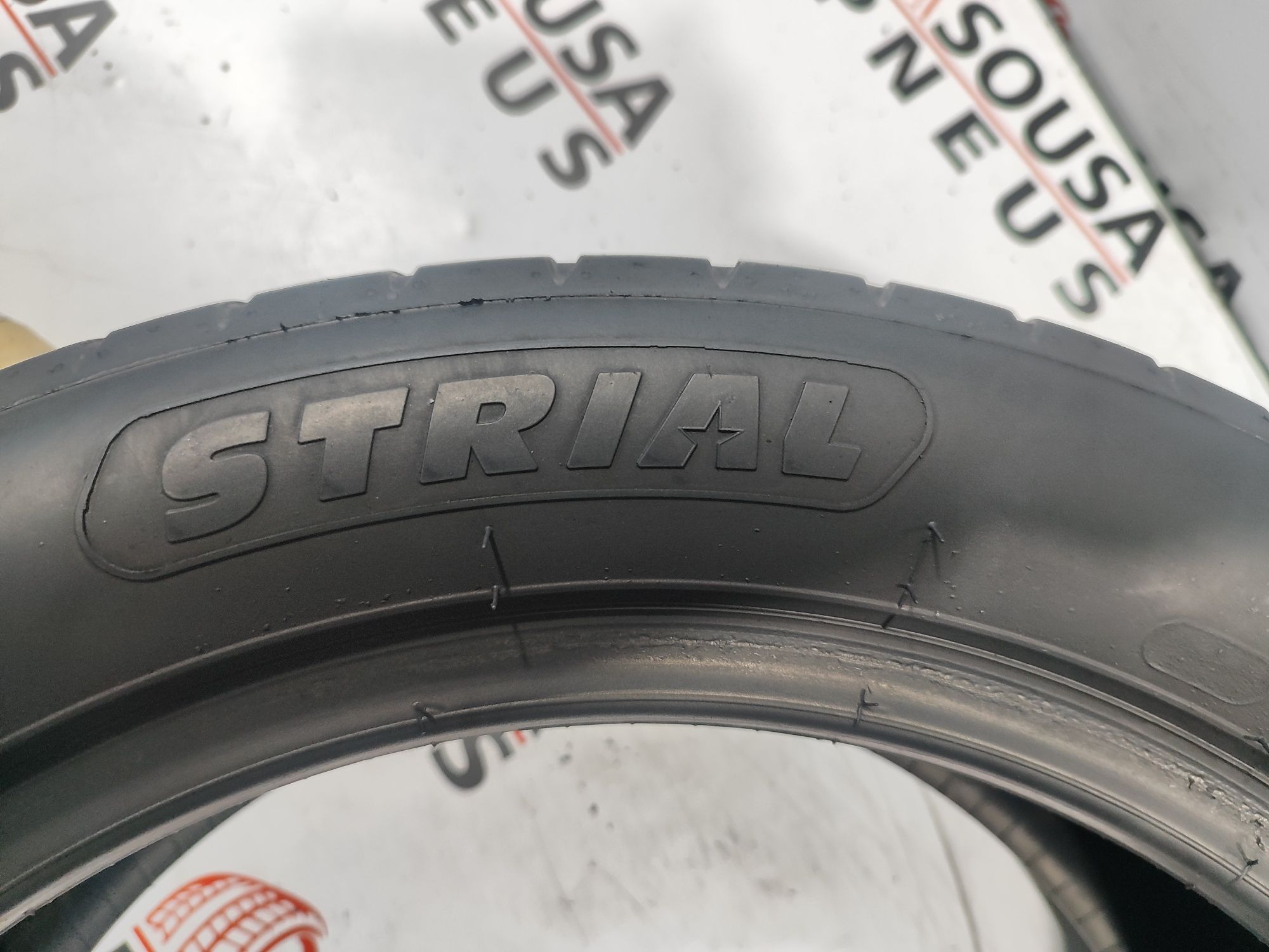 2 pneus semi novos 225-50R17 Performance- Oferta dos Portes