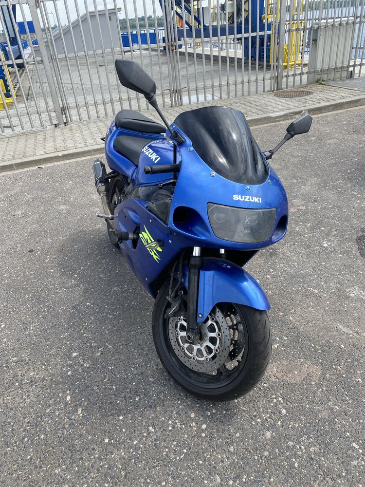 Suzuki GSXR 600 srad