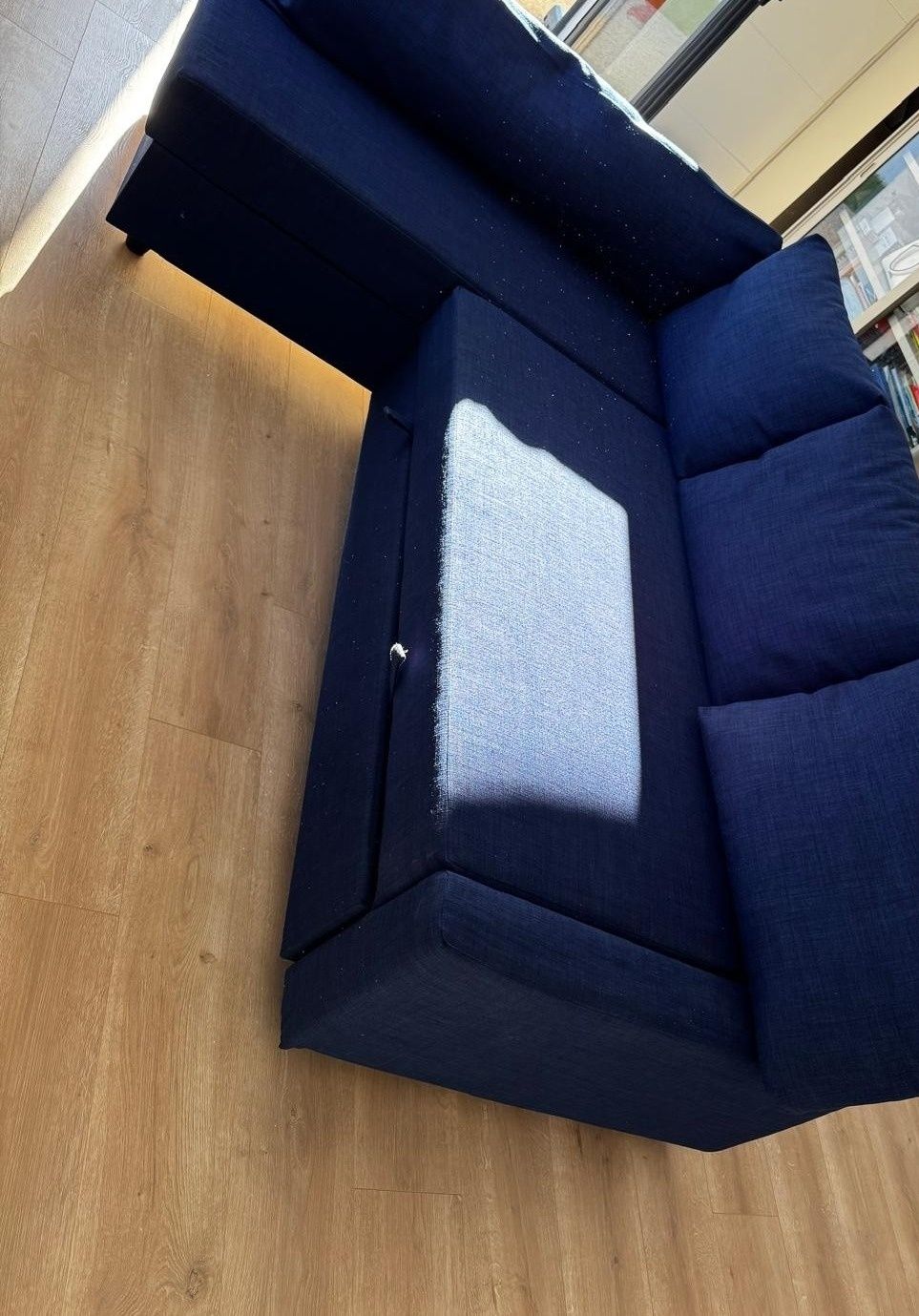 Sofa chaise longue - cama e arrumação