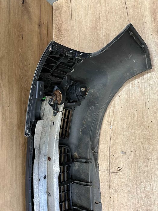 Zderzak przedni Audi A6 C5 Lift kolor ly9x