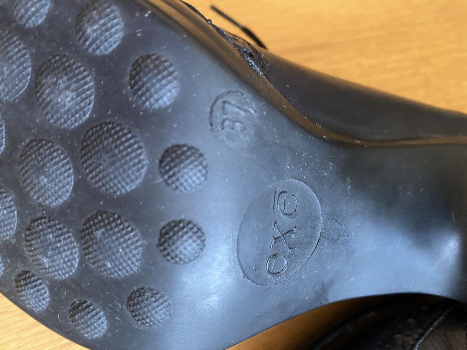 Sapato c compensado, classico, marca Exe 37, azul esc novos