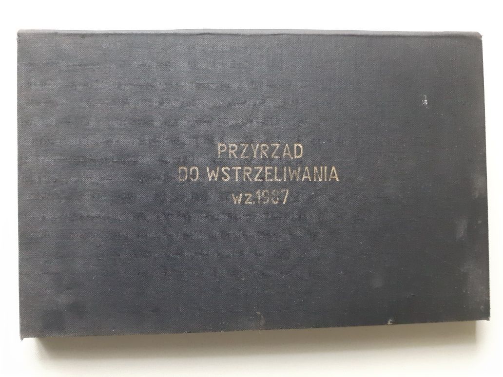 Przyrząd do wstrzeliwania ,,zliczacz".