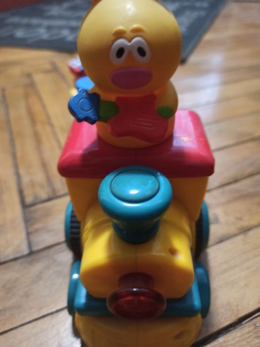 Іграшки Fischer Preis Tomy