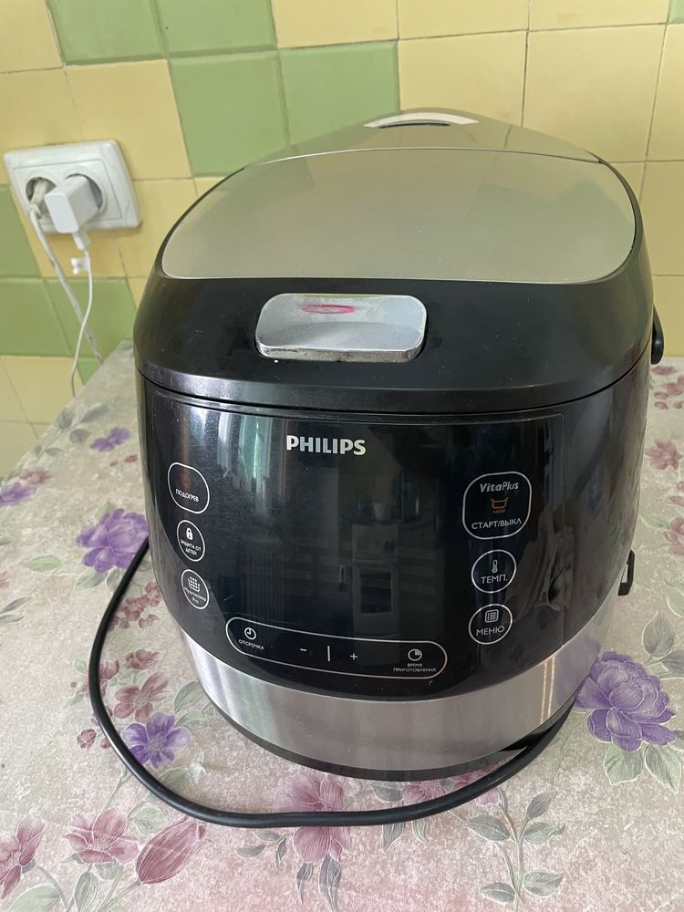 Срочно продам Мультиварка Philips Viva Collection HD4737/03