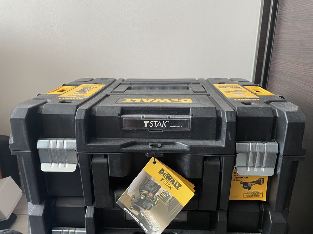 Nowy Dewalt DCG405p2 / 2x akumulator 5ah / ładowarka