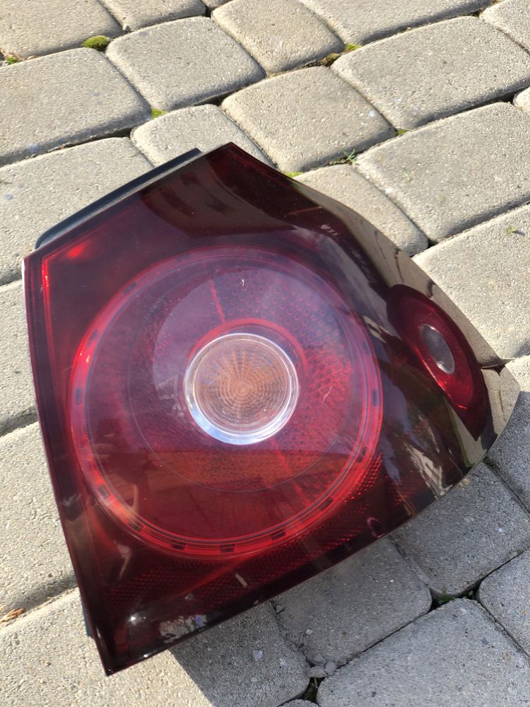 ORYGINALNE lampy golf 5 ciemne GTI R32