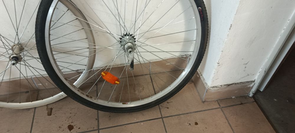 Koła  przód tył 26 - 28 wolnobieg