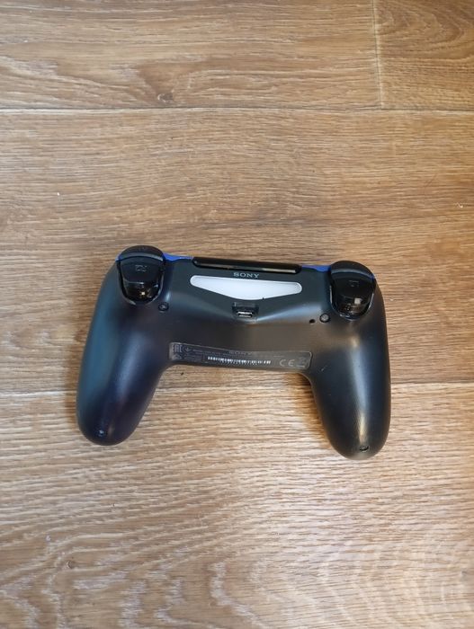 Оригинальный беспроводной геймпад Sony PlayStation/PC DualShock 4.