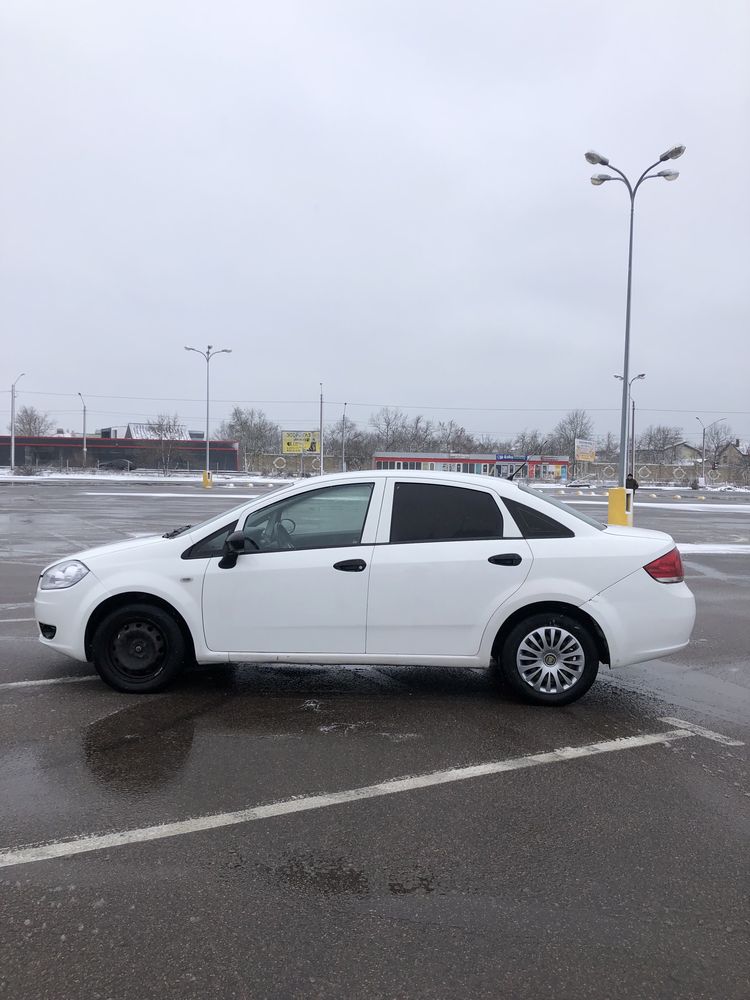 Продам Фиат Линеа 1.4 (Fiat linea)