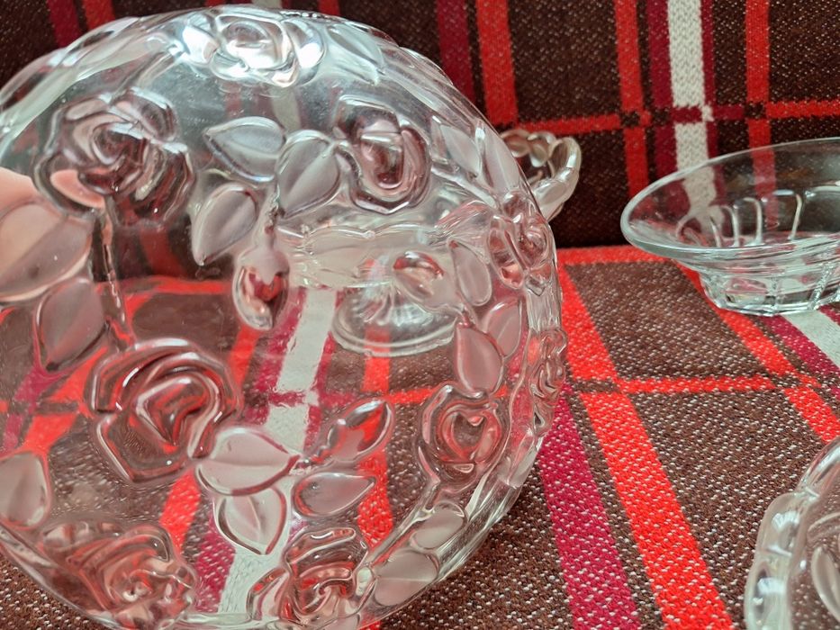 Zestaw salaterek/miseczek