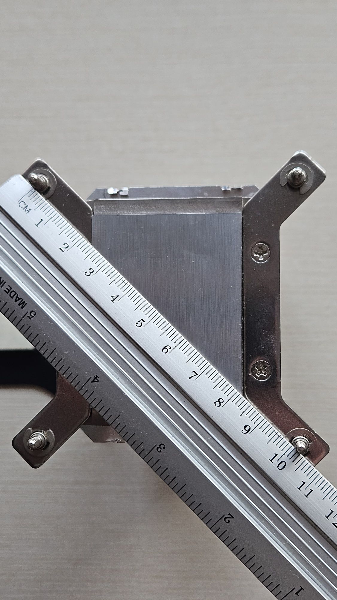 Radiator i wentylator Zephyr 120 mm