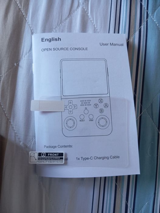 Vendo consola retro R36s