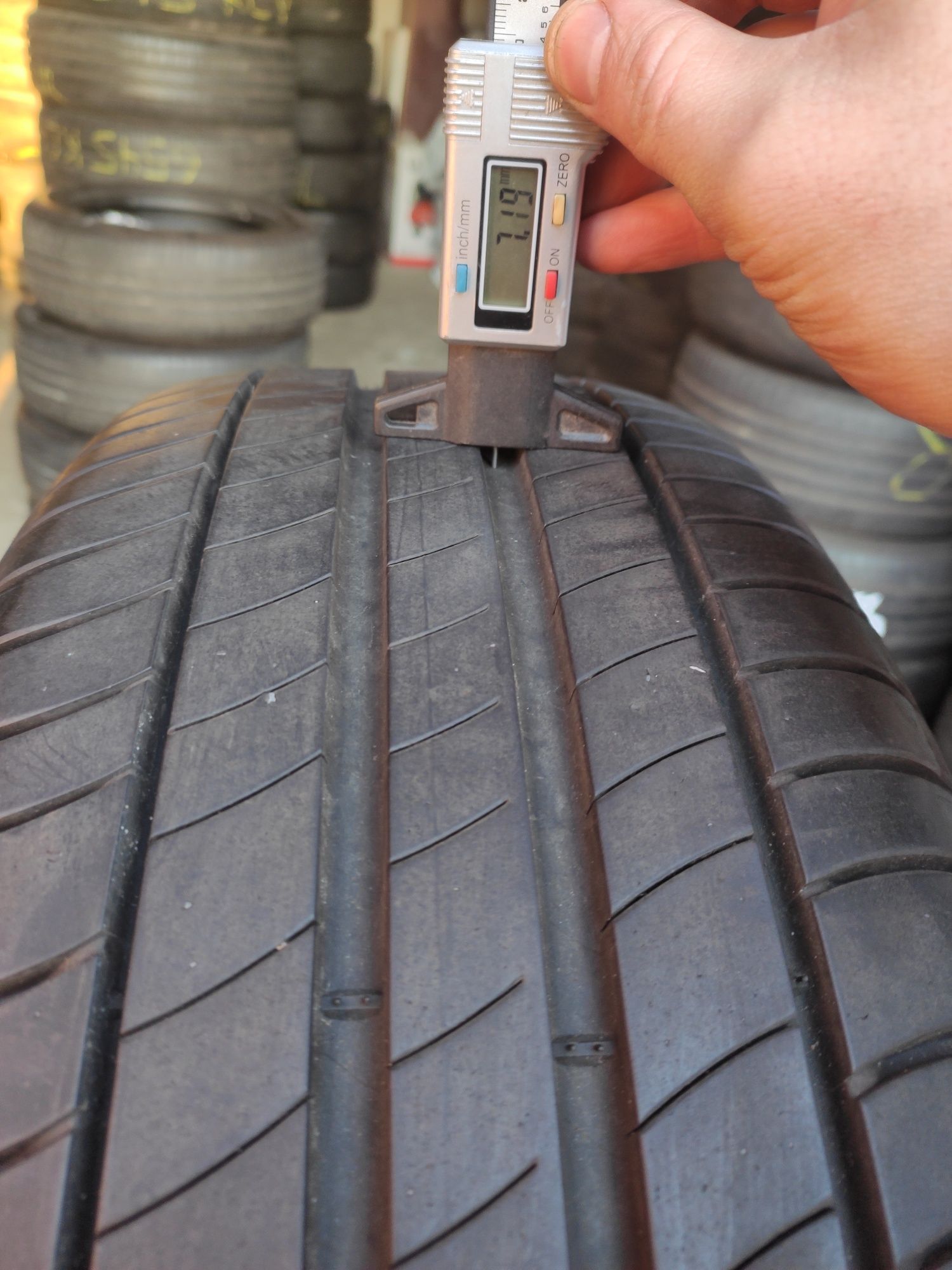 Шини резина Michelin 215/55 R18