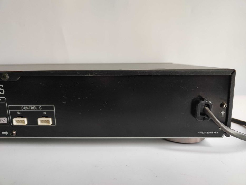 Tuner radiowy SONY ST-S110