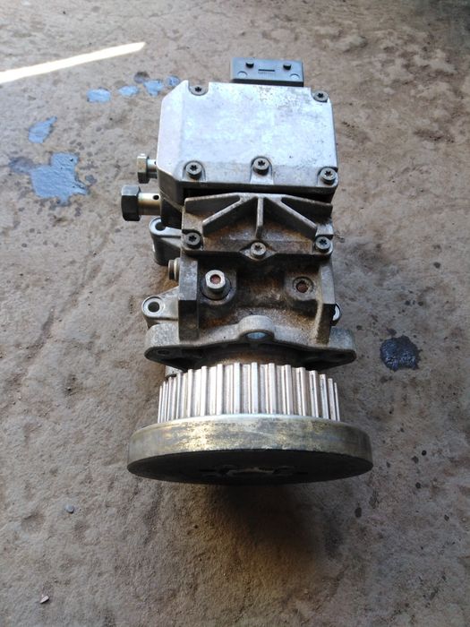 Розборка Audi a6 ТНВД Паливний насос на ауді А6 с5 2.5 106M 106D 106B