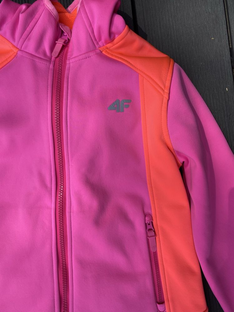 Kurtka softshell 4f dziewczynka 146