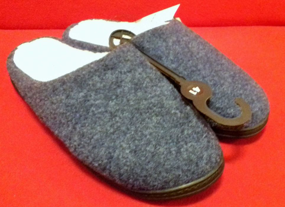 Bambosze męskie nowe ciepłe kapcie filcowe 41