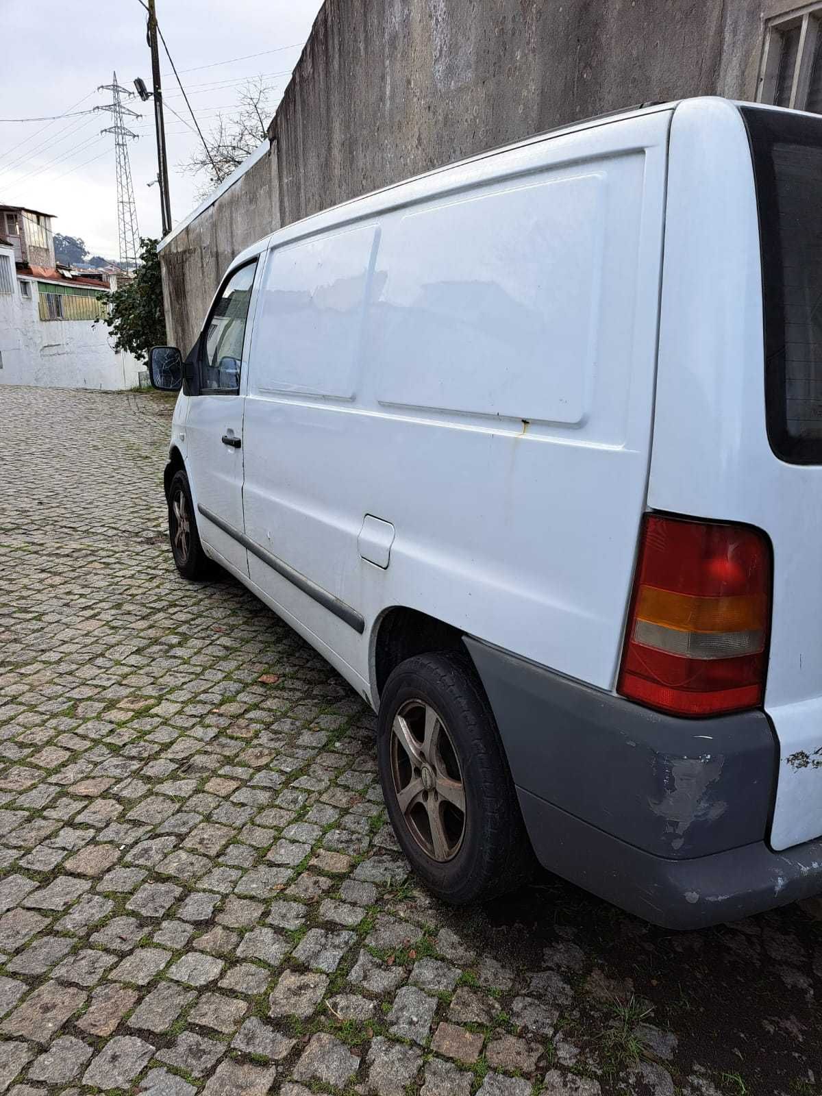 MERCEDES-BENZ Vito Van W638 110 CDI 2.2 638.094 Diese (102 cv de 2001