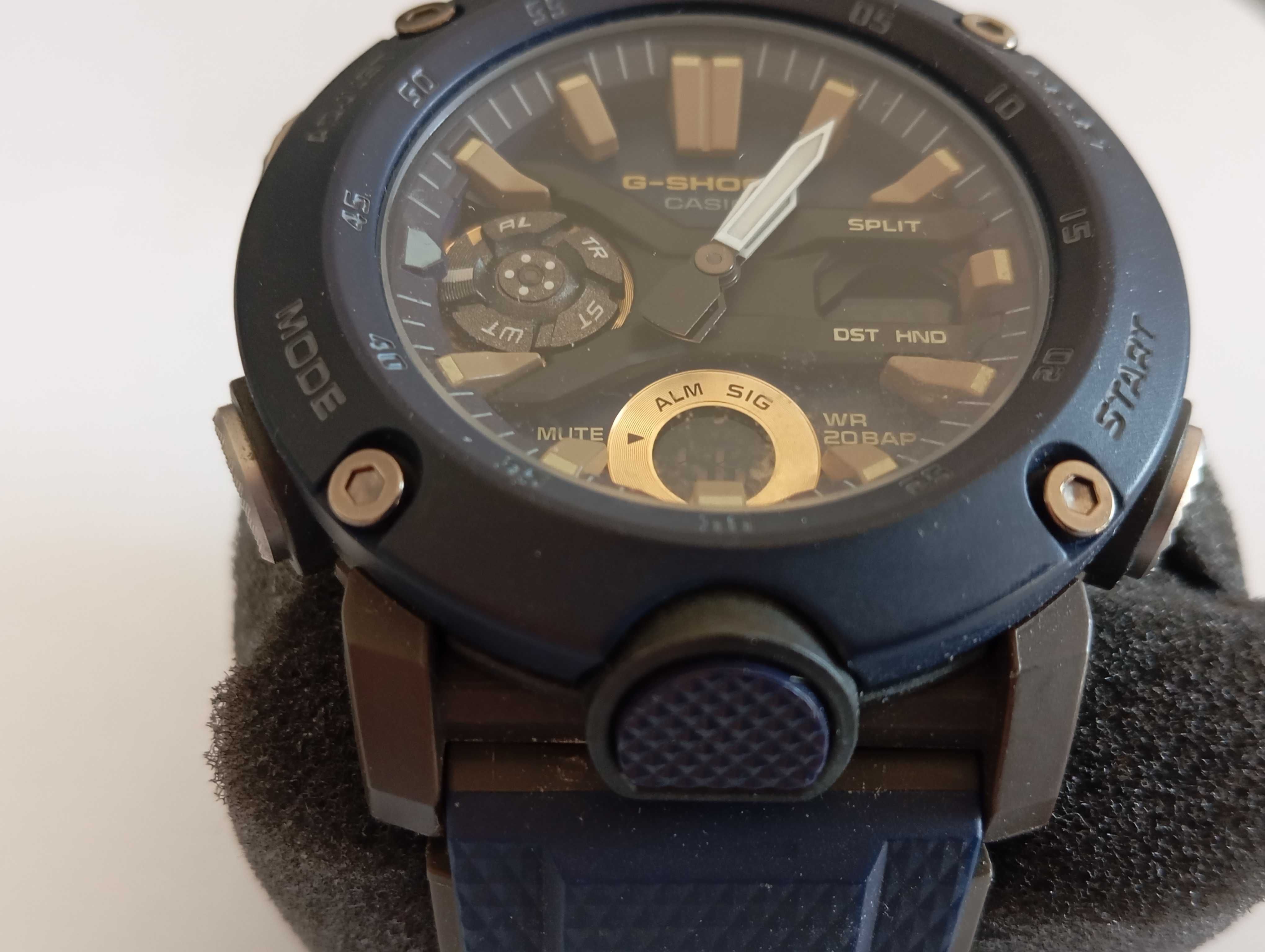 Zegarek Casio G- Shock GA-2000-2A
