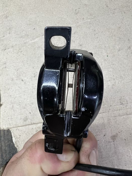 Вело гальма гидровлический  дисковый  передний тормоз Shimano Deore