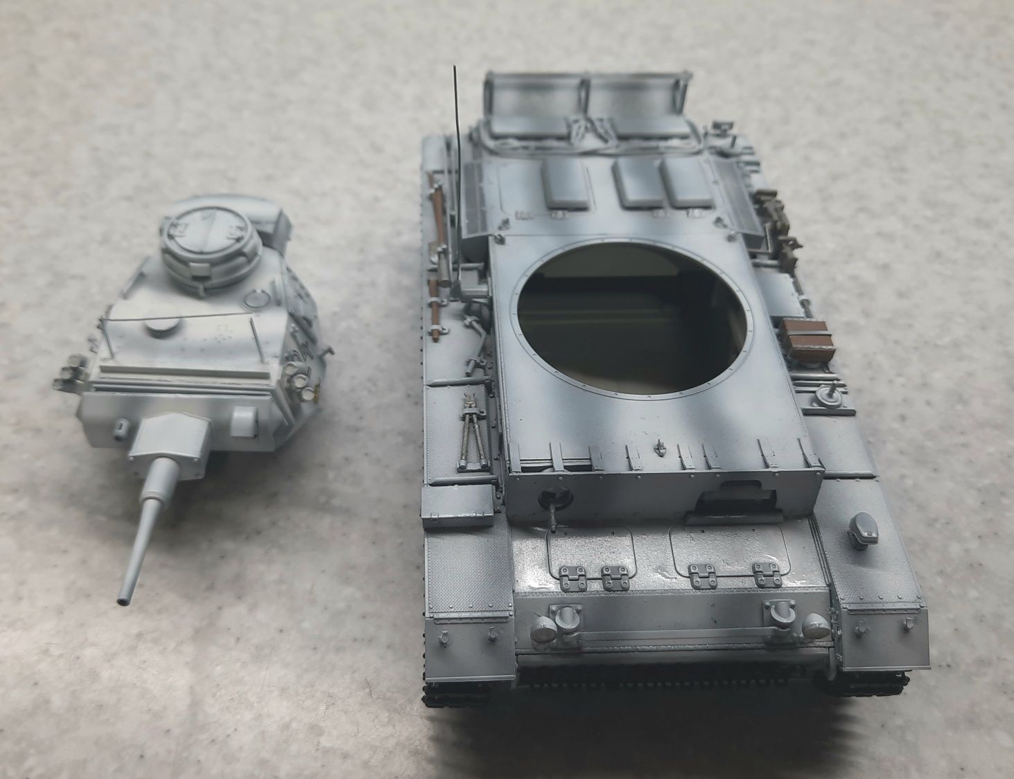 Модель танка Pz.Kpf.III Ausf.F масштаб 1:35