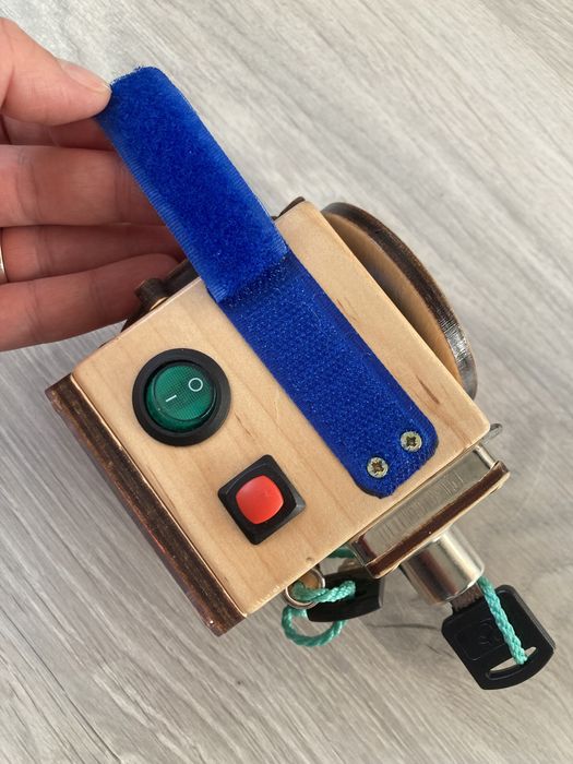 Портативний бізіборд бізікуб