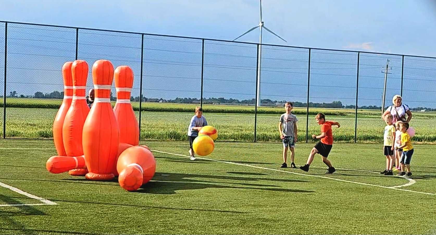 Dmuchańców wynajem dmuchaniec wypożyczenie Wodne dmuchańce Zorb Animac