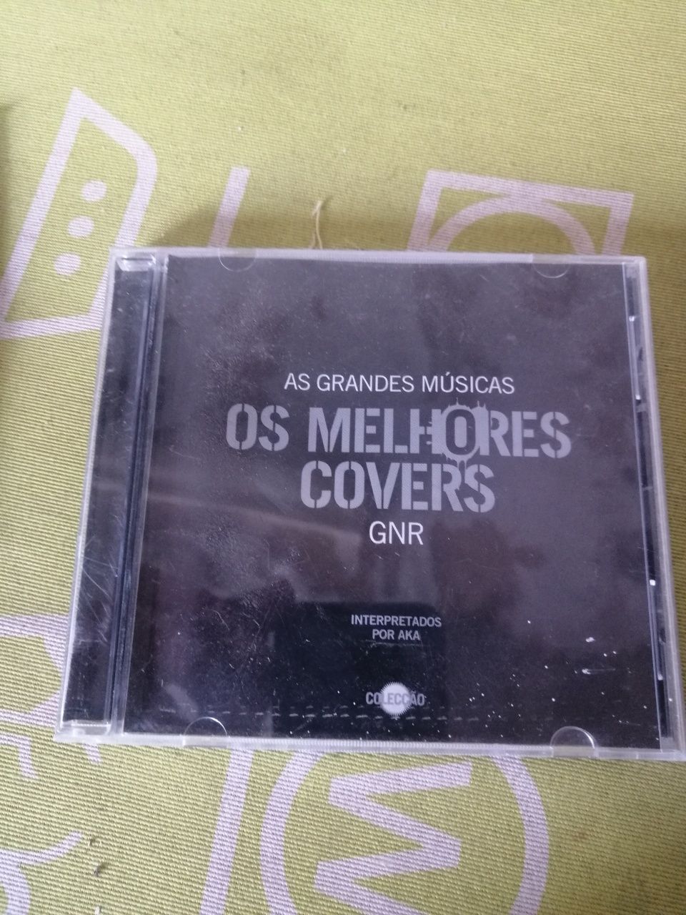 CDS de música do grupo GNR