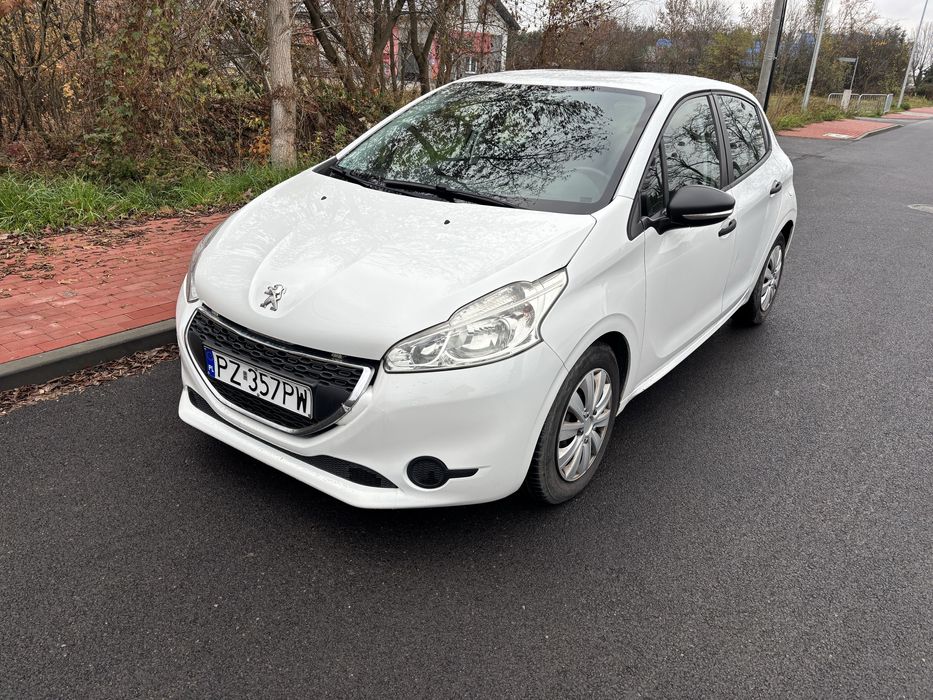 Peugeot 208 stan bdb