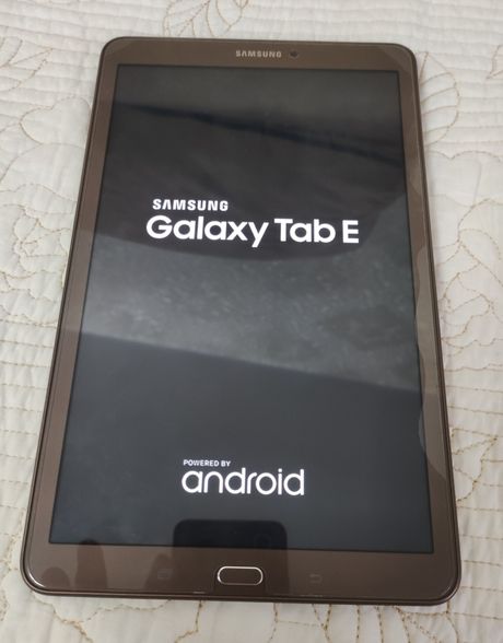 Samsung  Tab   E
