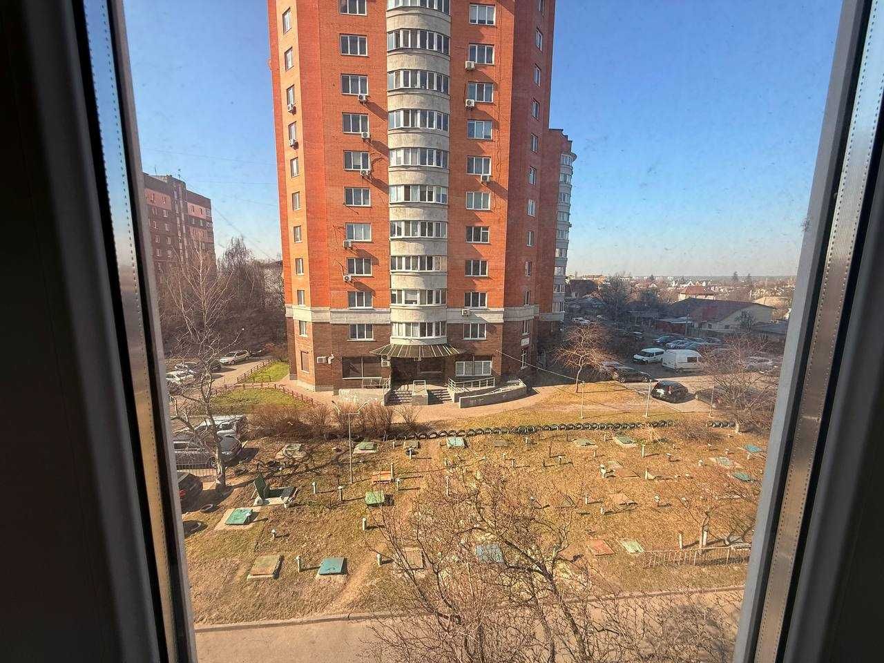 Продаж 3к Бровари Грушевського 3 / Грушевского 3