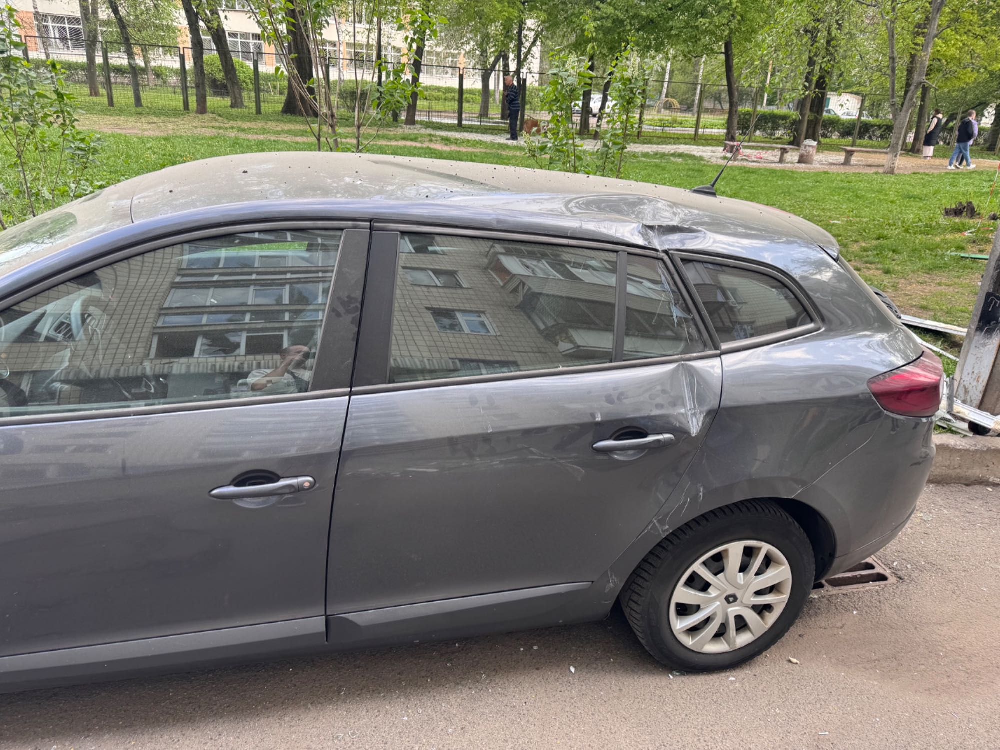 Renault Megane 3 dci k9k универсал дизель 2012