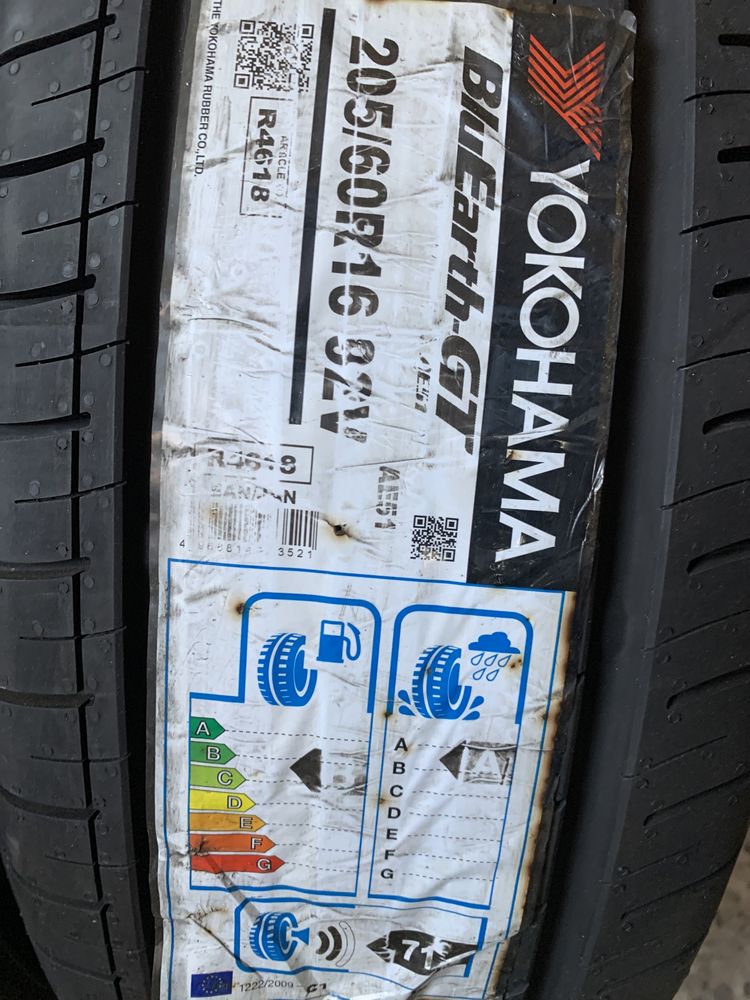 (4шт) нові 205/60R16 Yokohama BluEarth-GT AE51 (92V) Японія літні шини