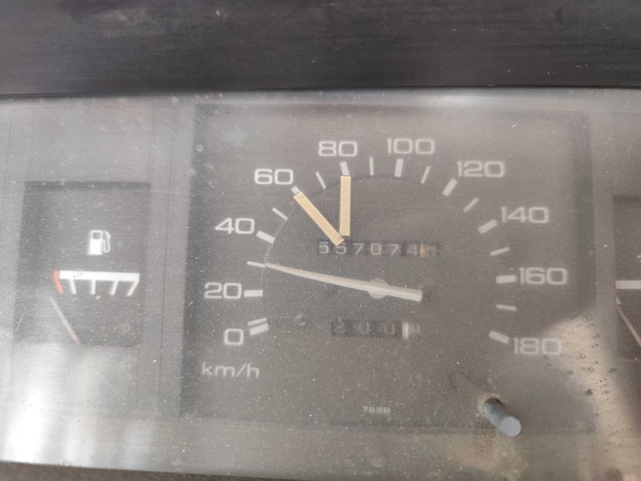 Nissan Pickup D21