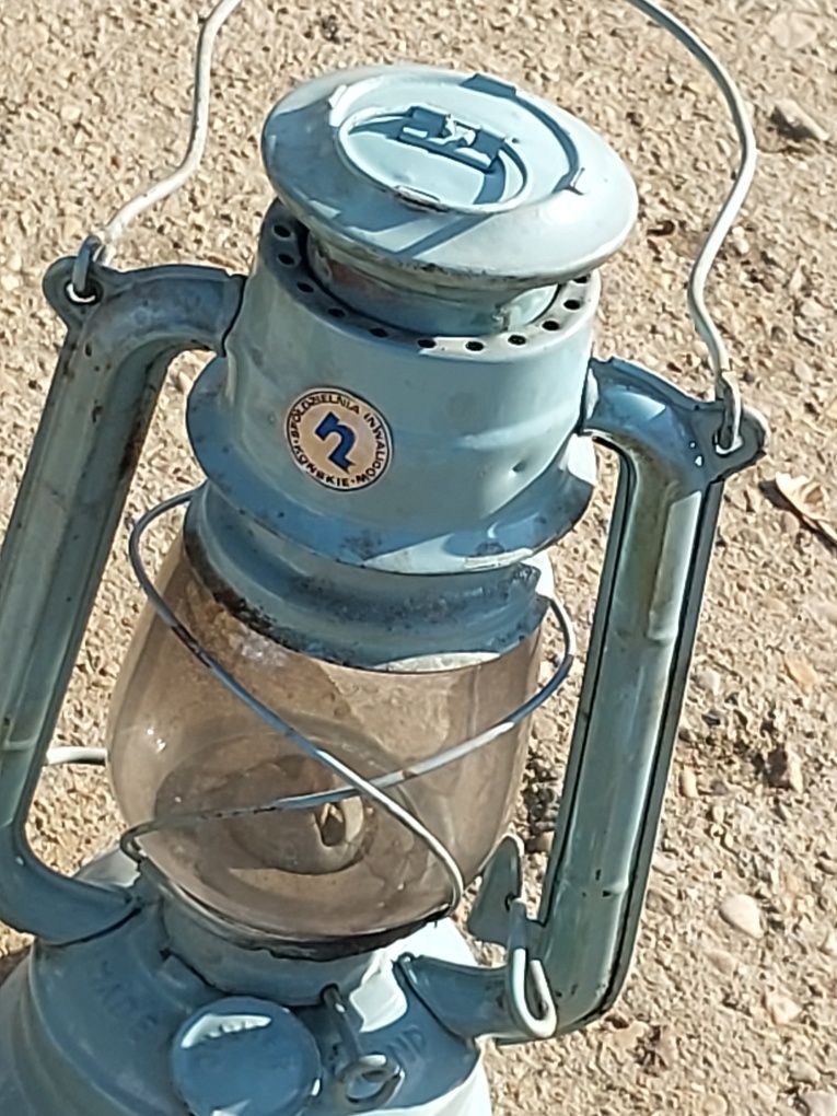 Lampa naftowa Jupiter 1