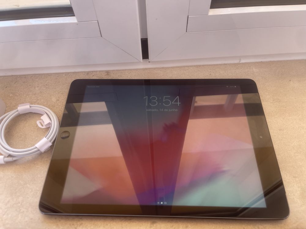 Ipad AIR 32gb wifi preto