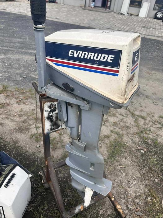 Evindrude 6KM spodzina bez śruby, gaźnik, rumpel