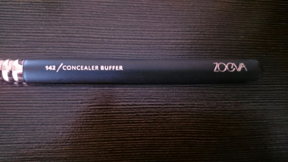 ZOEVA ROSE GOLDEN pędzel 142 Concealer Buffer