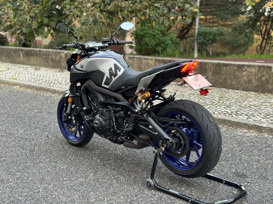 Yamaha MT-09 SP Akrapovic Nacional